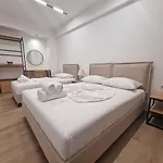Lido *