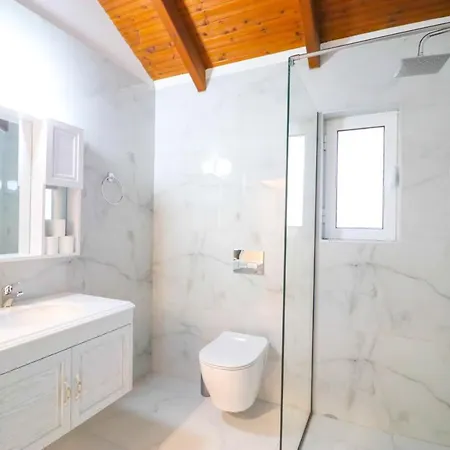 Lido Apartment *