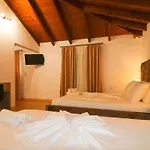 Apartment Lido Himarë