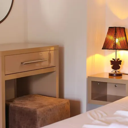 Lido Apartment Himare