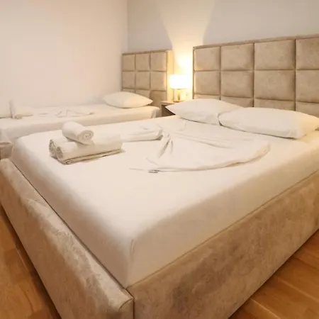 Appartement Lido Himare